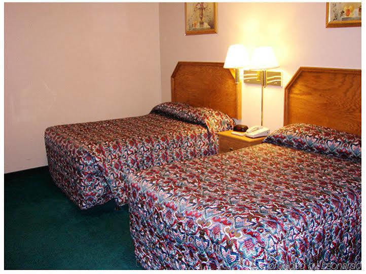 Red Carpet Inn Wind Gap Eksteriør billede